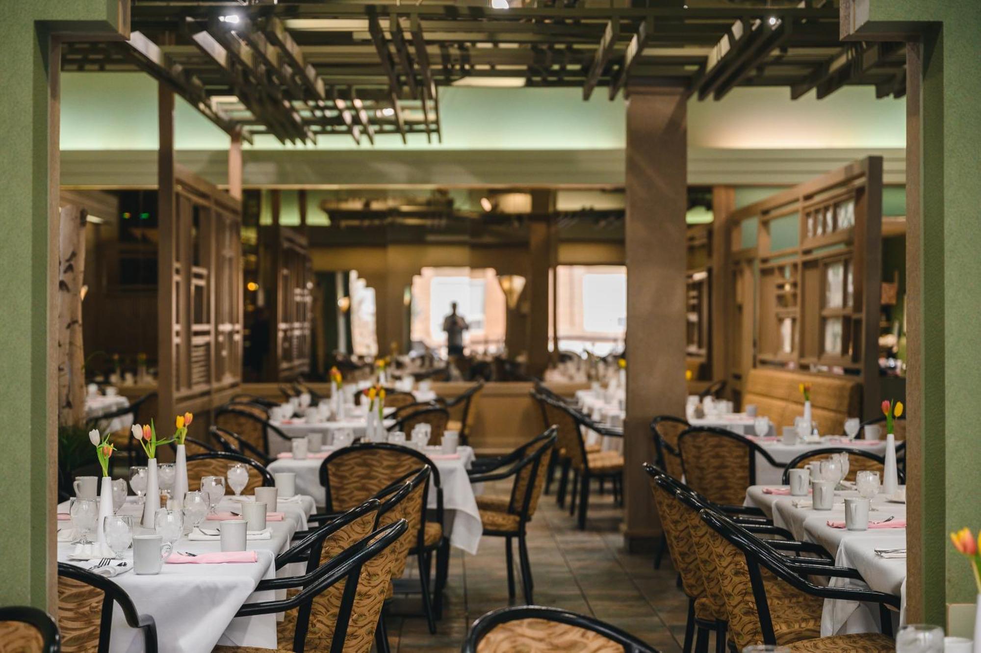 YYC Hotel Blackfoot מראה חיצוני תמונה
